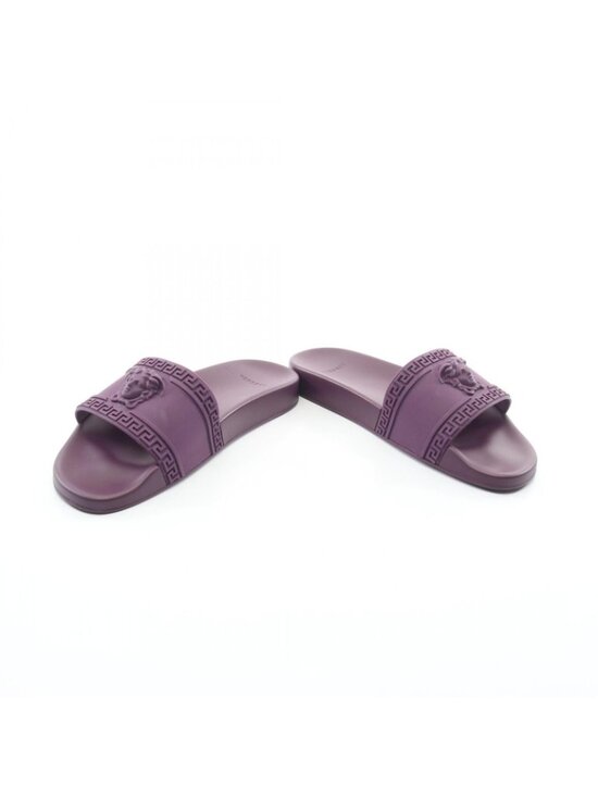 Sandals_&_Flip_Flops